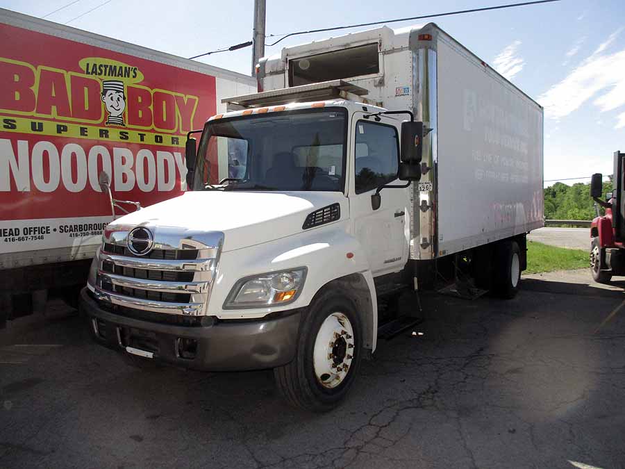 . Hino 338, 2012, 7.6L 260HP, AutoT-HBrake, 22ft Insulated Box, 82in Door, N#0599 – number 9