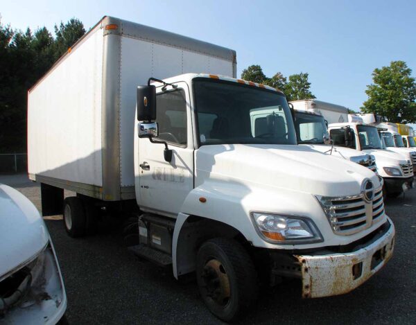 .  Hino 258, 2009, 7.6L, AT-HB, 20ft Box, 90in Door, N#1239