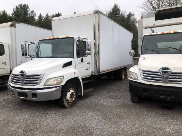.  Hino 258, 2009, 7.6L, AT-HB, LeClair 24ft Box, 96in Door, 102in W, TG, N#1243