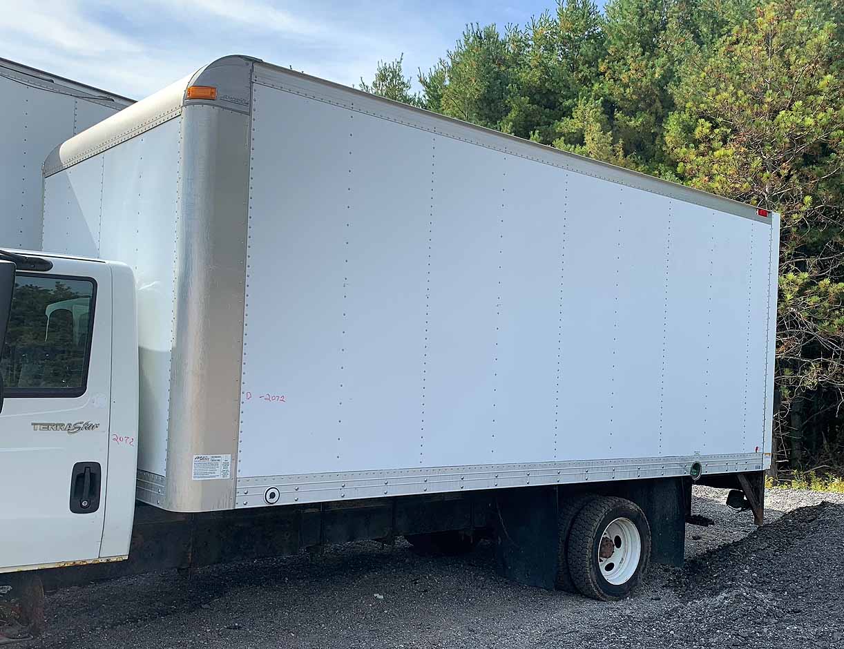 . 18ft Box, 80in Rollup Door, 102in W, Multivans 2012, Liftgate, N#D18-2072 - Image 3
