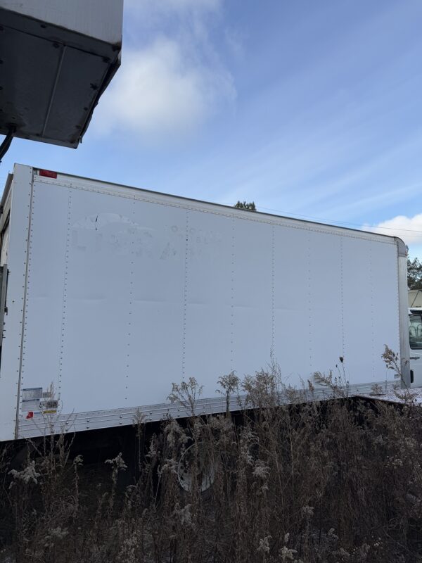 .   18ft Box, 80in Rollup Door, 102in W, Liftgate, F#D18-2072 - Image 17