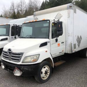 .  Hino 185, 2010, 4.7, AT-HB, 18ft Box, vented, Morgan, Liftgate, N#4424