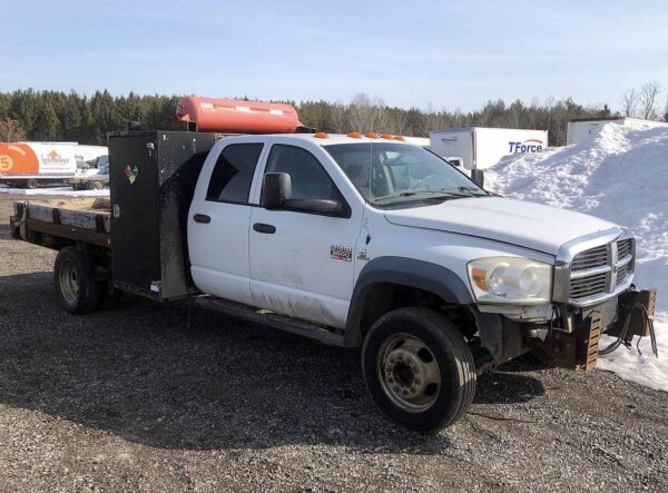 .  Dodge Ram 5500, 2010, Cummins 6.7, AT-HB, Quadcab, 11.7ft Flatbed, air compressor, N#5657