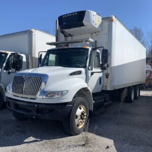 .  International 4400, 2010, 7.6L, MT-AB, 6x4, 26ft Reefer, Side Door, Carrier, TG, r, N#6204