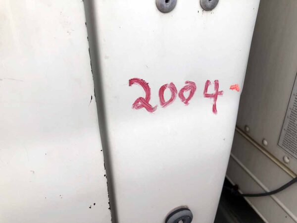 .  Hino 338, 2013, 7.6L, AT-HB, 18ft Reefer, Carrier, TG, r, N#2004 - Image 34