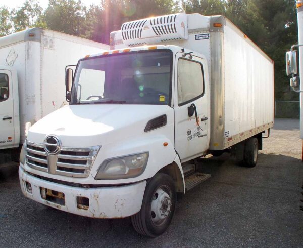 .  Hino 185, 2006, 4.7L, AT-HB, 24ft Reefer, ATC, N#0076