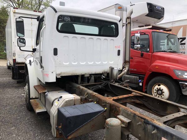 .  Freightliner M2, 2014, Cummins ISL 8.9L 300hp, AT-AB, cab & chassis, r, N#9448 - Image 27