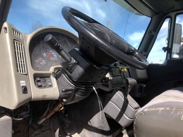.  International 4300, 2015, Cummins, AT-AB, 25ft Box, TG, N#3138 - Image 10