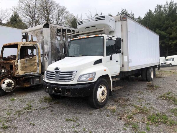 .  Hino 268, 2007, 7.6L, AT-HB, 24ft Reefer, Side Door, Tailgate, N#0258 - Image 6
