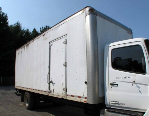 .  Hino 338, 2016, 7.6L, AT-HB, 24ft Box, 96in Door, TG, N#2906 - Image 9