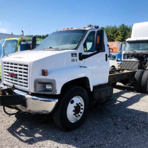 .  GMC C8500, 2005, CAT 7.2L, MT-AB, Cab & Chassis, N#1097