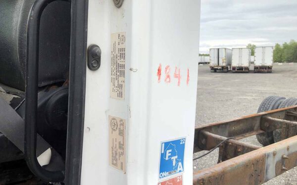 .  Hino 358, 2010, cab, N#1841 - Image 3