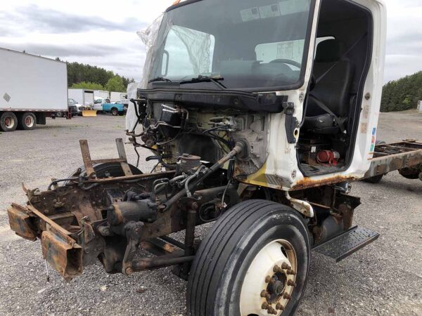 .  Hino 358, 2010, cab, N#1841