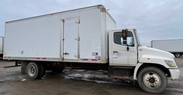 .  Hino 308, 2007, 7.6L, AT-HB, 24ft Box, SD, O#0461 - Image 9