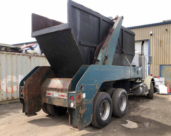 .  Peterbilt 330, 1998, CAT 7.2L 3126, MT-AB, Bin Truck, r, F#6570 - Image 5