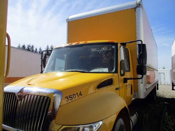 .  International 4300, 2013, 7.6L, AT-HB, 26ft Box, 96in Door, TG, O#7860 - Image 4