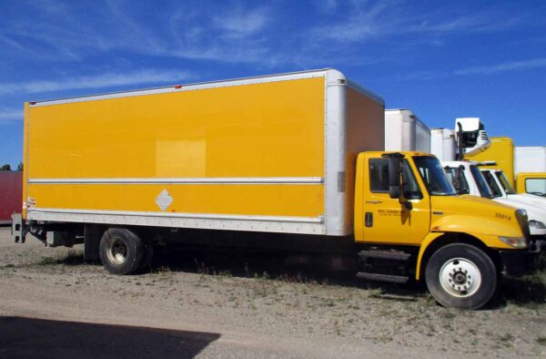 .  International 4300, 2013, 7.6L, AT-HB, 26ft Box, 96in Door, TG, O#7860 - Image 3