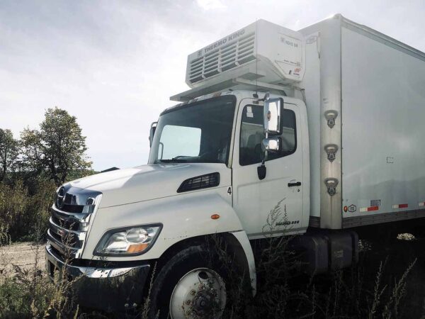 .  Hino 358, 2013, 7.6L, AT-AB, 26ft Reefer, 87in Door, TG, O#5323 - Image 10