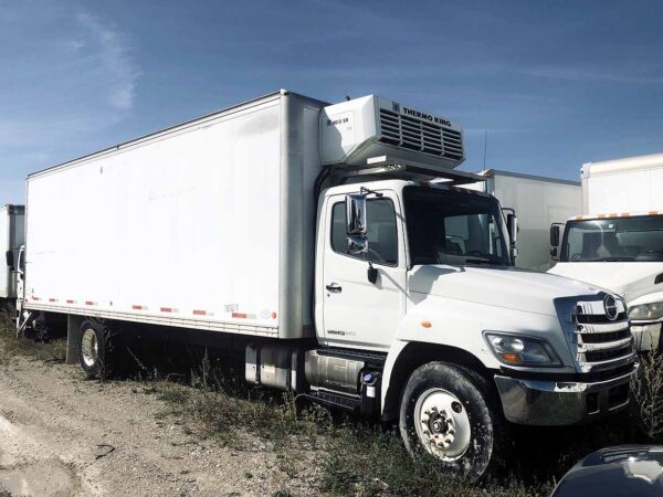 .  Hino 358, 2013, 7.6L, AT-AB, 26ft Reefer, 87in Door, TG, O#5323