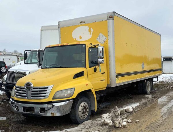 .  Hino 258, 2009, 7.6L, AT-HB, 24ft Box, yellow, O#1265