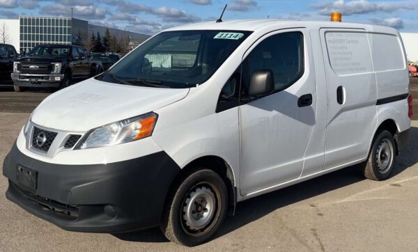 .  Nissan NV200, 2018, 2L gas, AutoT-HydrB, Cargo Van, N#5975 - Image 3