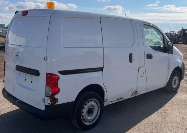 .  Nissan NV200, 2018, 2L gas, AutoT-HydrB, Cargo Van, N#5975 - Image 6