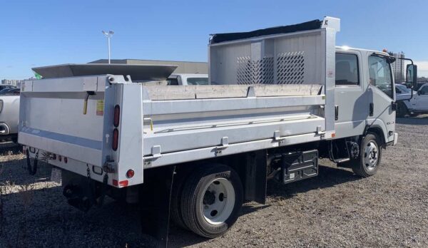 .  Isuzu NRR, 2023, 5.2L, AT-HB, Crewcab 11ft Alum Dump, r, S#6464 - Image 5