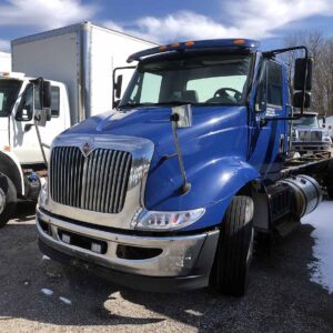 .  International 8600, 2016, 12.4L, AT-AB, Tandem, Cab & Chassis, N#3199