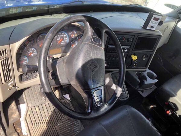 .  International 8600, 2016, 12.4L, AT-AB, Tandem, Cab & Chassis, N#3199 - Image 10