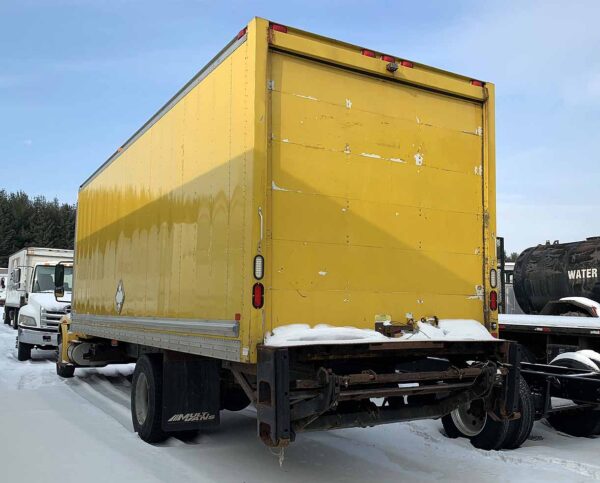 .  International 4300, 2014, 6.4L, AT-HB, 26ft Box, 90in D, TG, yellow, N#3768 - Image 5