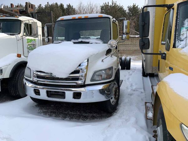 .  Hino 338, 2018, 7.6L, AutoT-AirB, Cab & Chassis, r, N#5920