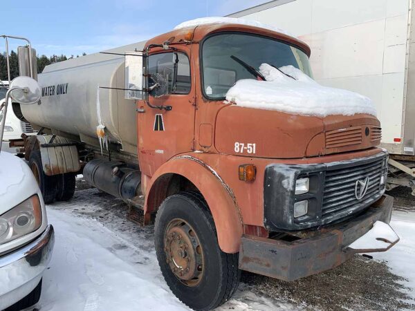 .  Mercedes-Benz L1319, 1987, 5.9L, MT-AB, Water Truck, N#2900