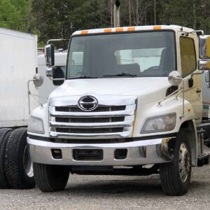 .  Hino 338, 2018, 7.6L, AutoT-AirB, Cab & Chassis, r, N#5920