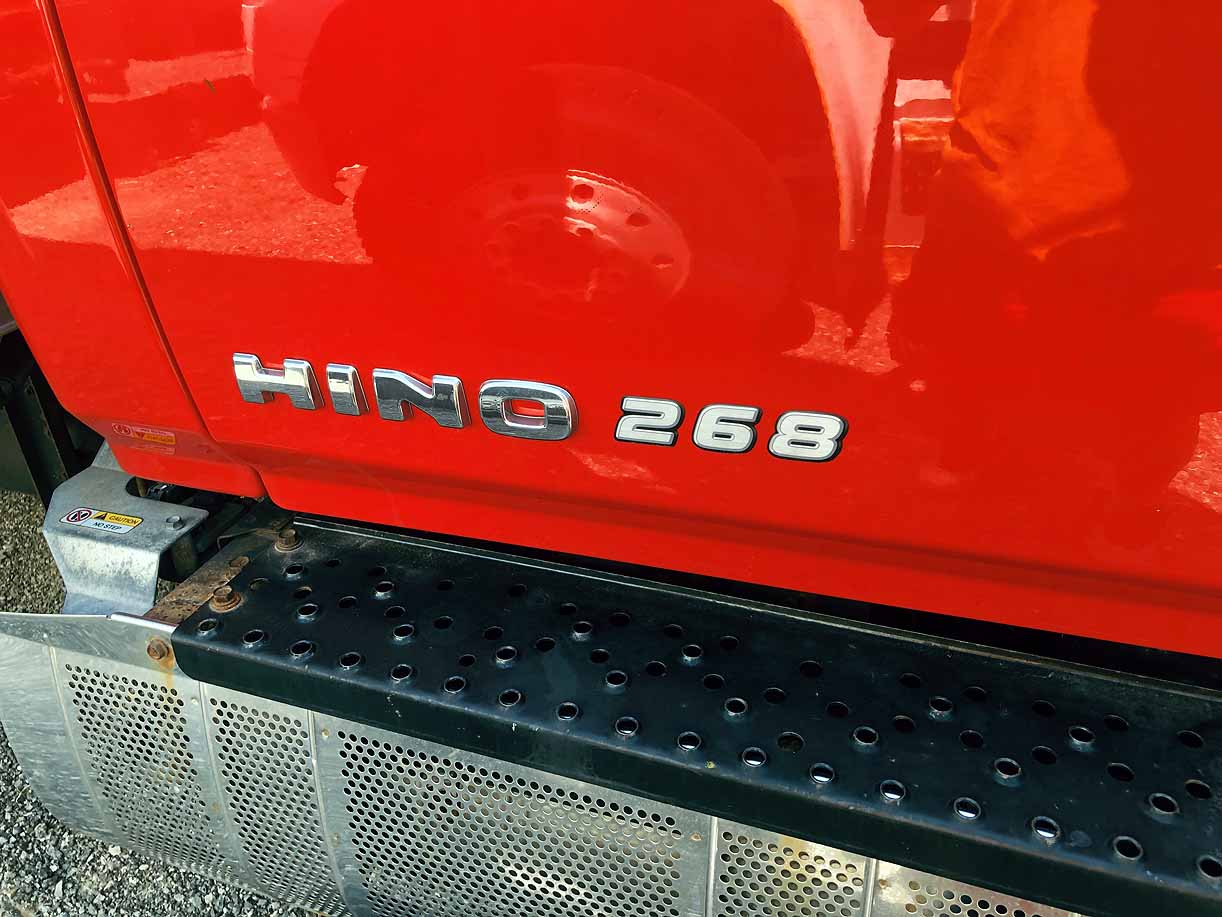 . Hino 268, 2018, 7.6L, AT-HB, red, 18ft Reefer, 90in Door, Carrier, N#8672 - Image 23