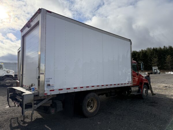 .  Hino 268, 2018, 7.6L, AT-HB, red, 18ft Reefer, Carrier, N#8672 - Image 15