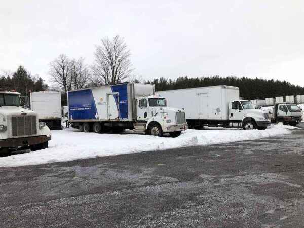 .  Western Star 4900, 2011, 12.8L DD13, MT-AB, 6x4, 26ft Box,  96in +Side D, TG, r, N#5900 - Image 20