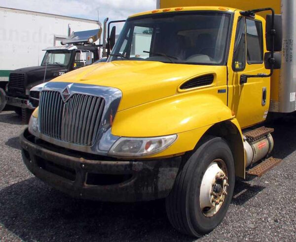 .  International 4300, 2013, 7.6L, AutoT-HydrB, Cab&Chassis, r, N#7812