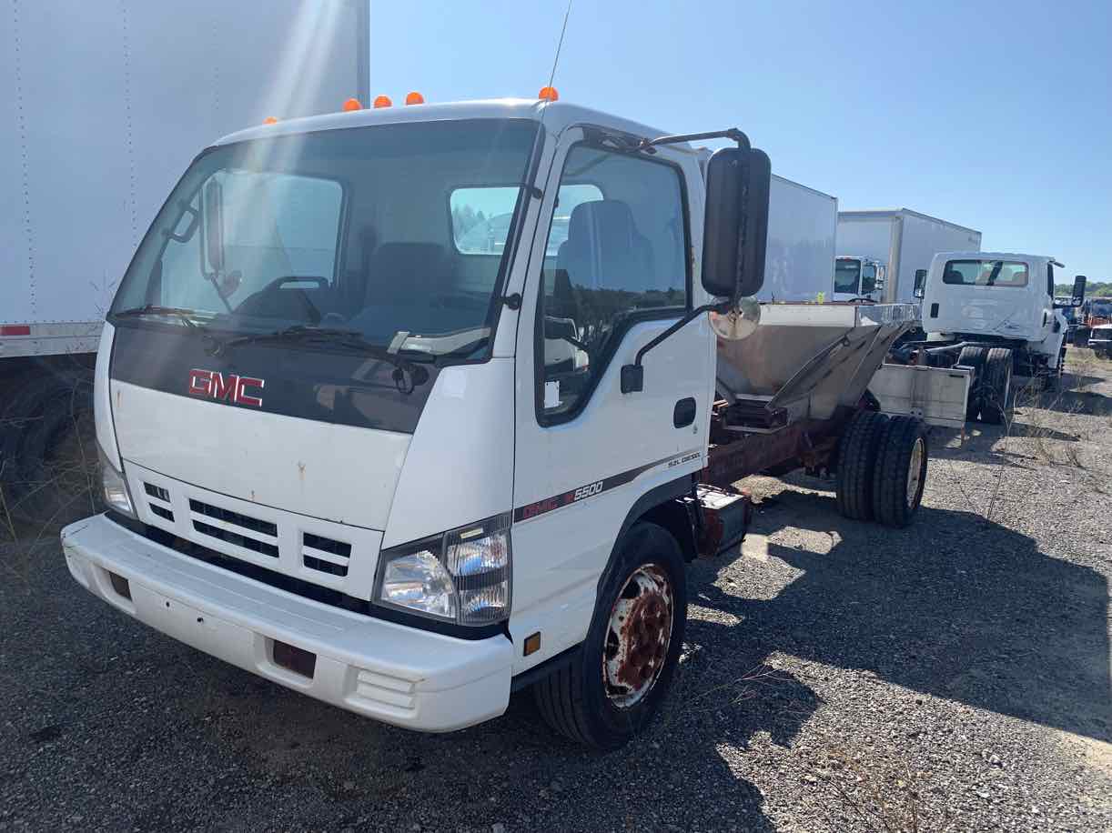 . GMC W5500, 2007, 5.2L, AutoT-HydrB, Cab&Chassis, w/Salter/Spreader, NE9c#5726