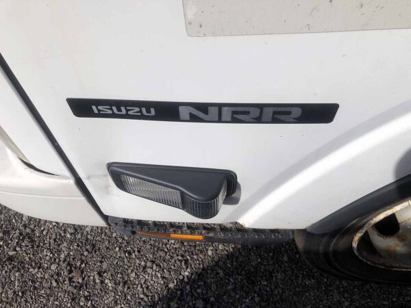 .  Isuzu NRR, 2012, 5.2L, AT-HB, 18ft Unicell Box, N#0367 - Image 9