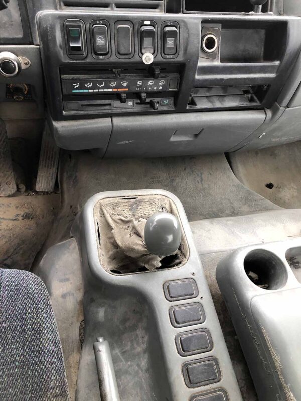 .  Mitsubishi Fuso FM6, 2000, 7.5L, MT-HB, Extend Cab, Hooklift, r, O#0726 - Image 12
