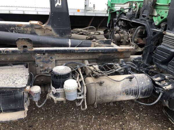 .  Mitsubishi Fuso FM6, 2000, 7.5L, MT-HB, Extend Cab, Hooklift, r, O#0726 - Image 13