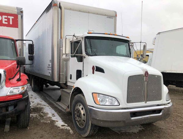 .  Kenworth T370, 2012, Paccar 6.7L, AT-AB, 26ft Box, 96in Door, TG, r, O#7550 - Image 4