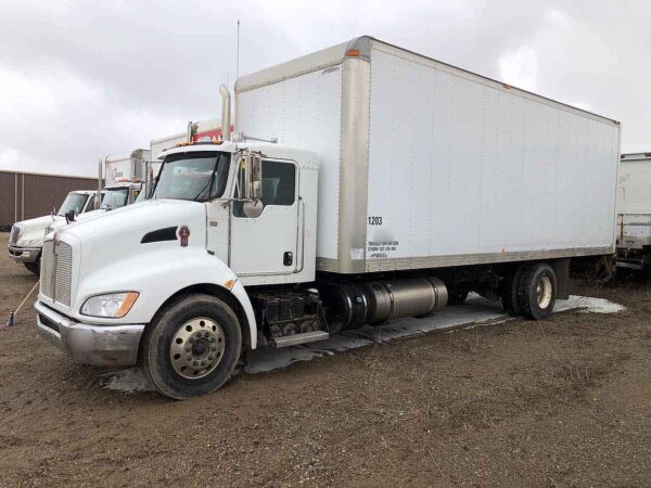.  Kenworth T370, 2012, Paccar 6.7L, AT-AB, 26ft Box, 96in Door, TG, r, O#7550