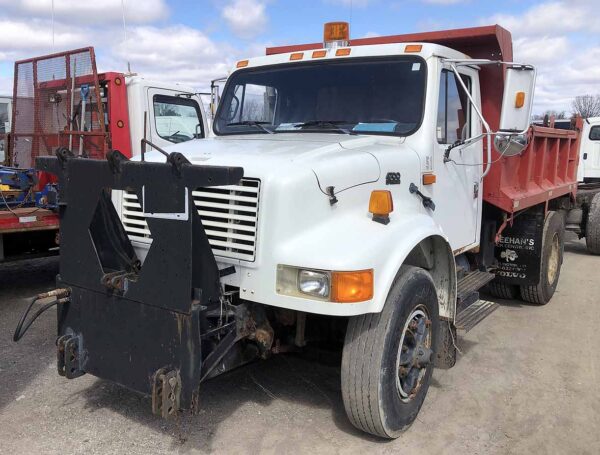 .  International 4700, 1995, 6.7L DT408, *trans NO GOOD, 10ft Dump, N#2902