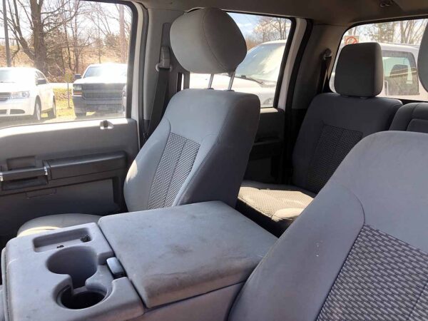 .   Ford F350 XLT, 2015, 6.7L Diesel, Crewcab, 4x4, Pickup, F#6310 - Image 9