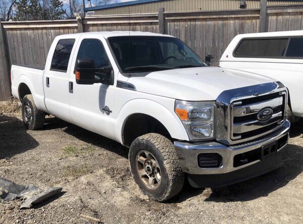 .   Ford F350 XLT, 2015, 6.7L Diesel, Crewcab, 4x4, Pickup, F#6310