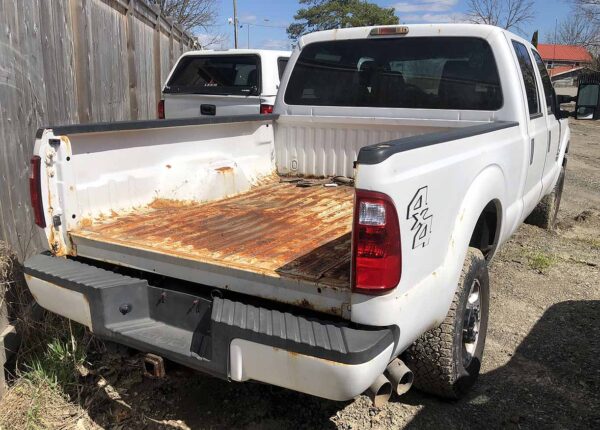 .   Ford F350 XLT, 2015, 6.7L Diesel, Crewcab, 4x4, Pickup, F#6310 - Image 5