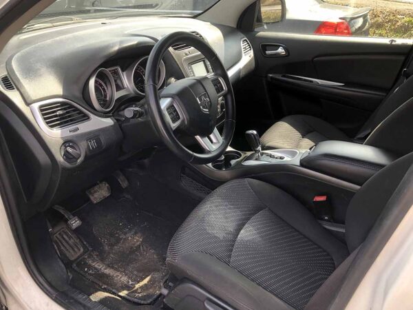 .   Dodge Journey SE, 2015, 2.4L, FWD, Multi-Purpose Vehicle, F#5502 - Image 6