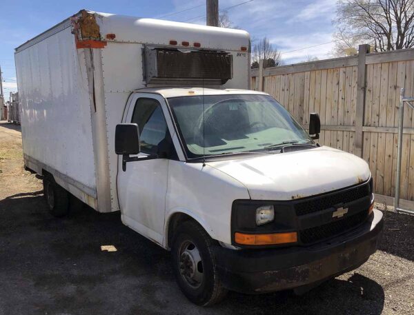 .  Chevrolet Express, 2012, 6L gas, AT-HB, Cube Van 14ft Reefer, r, F#5383
