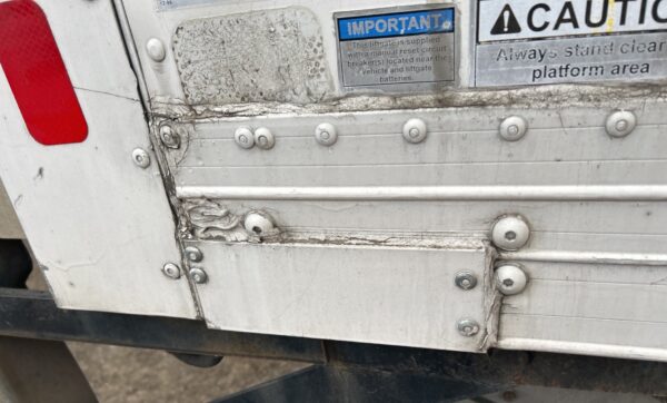 .  International 4400, 2016, 9.3L N9, AT-AB, 6x4, 26ft Box, 96in +Side D, TG, r, N#3193 - Image 9